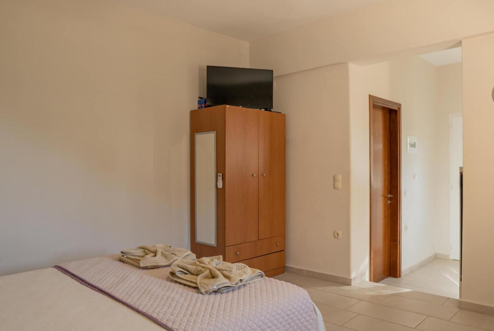 Studios Anna Maria With Sea View Kapetanianá Екстериор снимка